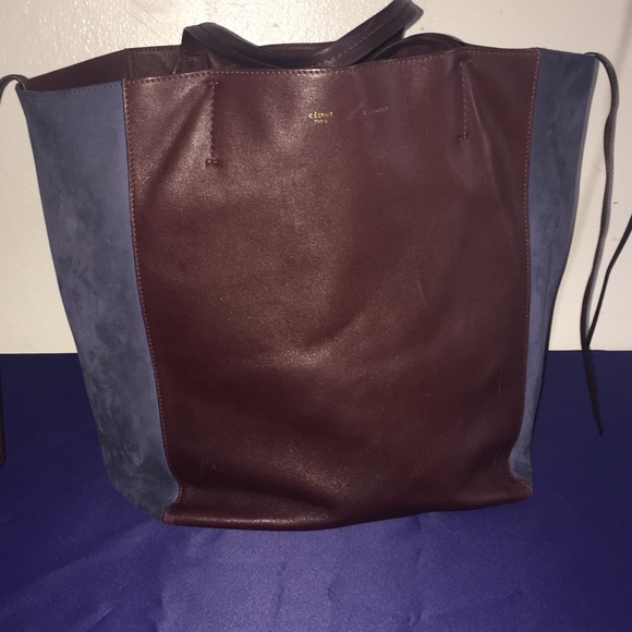 Celine Handbags - Celine Phantom Cabas Leather Medium.